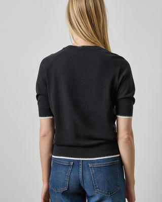 CREWNECK SADDLE SLEEVE