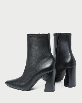 CHLOE STRETCH ANKLE BOOT
