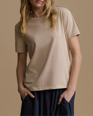 CLEAN CLASSIC TEE