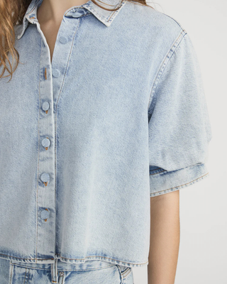 THE BILLOW SLEEVE SHIRT