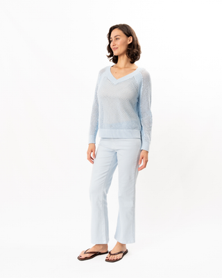 MID RISE STRAIGHT LEG JEAN