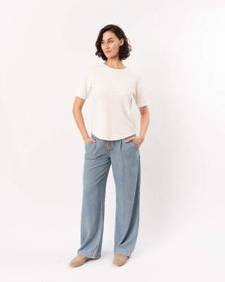 DROP SHOULDER SWEATSHIRT