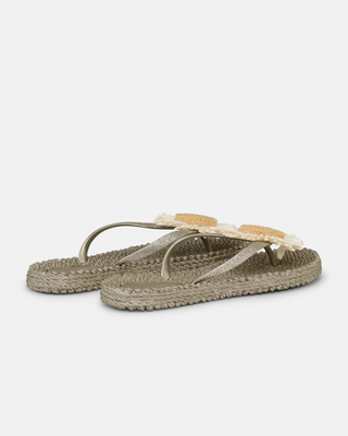 FLOWER FLIP FLOPS
