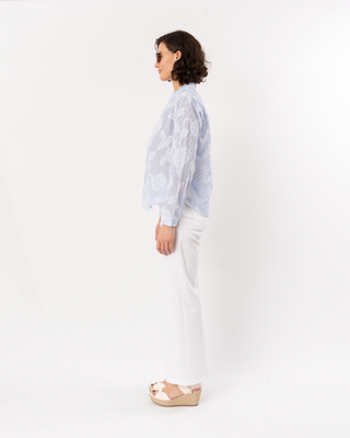 SEERSUCKER FLORAL BUTTON UP TOP