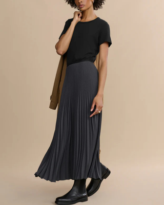 SLIM TEE