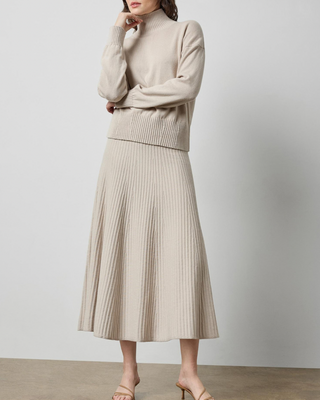 RELAXED MOCK TURTLENECK SWEATER