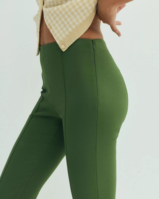 NIKI MID RISE CROP FLARE PANT