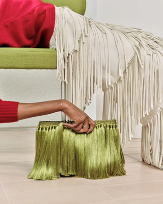 TASSEL BOXY CLUTCH
