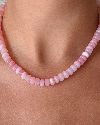 LIGHT PINK OPAL GEMSTONE NECKLACE