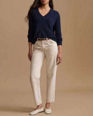 FLYNN CASHMERE V-NECK SWEATER