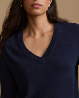 FLYNN CASHMERE V-NECK SWEATER