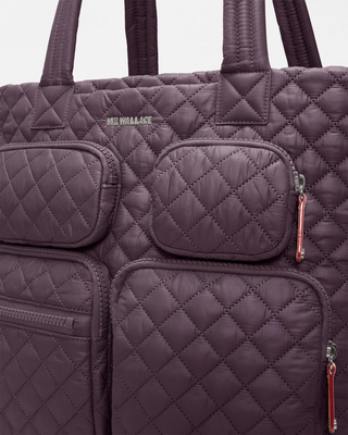 LARGE METRO TRAVEL TOTE III