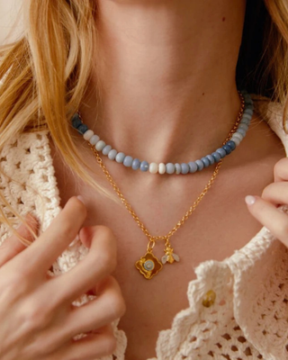 SHADED BLUE OPAL GEMSTONE NECKLACE