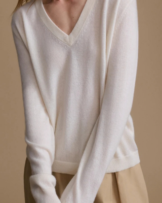 FLYNN CASHMERE V-NECK SWEATER