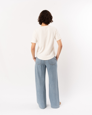 DROP SHOULDER SWEATSHIRT