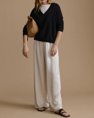 FLYNN CASHMERE V-NECK SWEATER