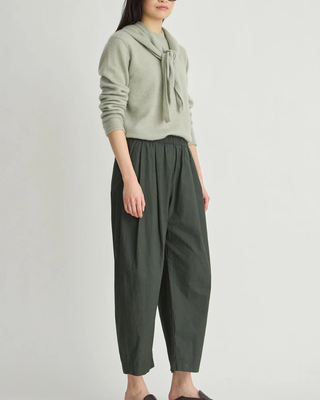 SOFTEST TISSUE SCARF TIE TOP