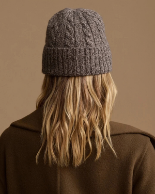 CASHMERE CABLE BEANIE