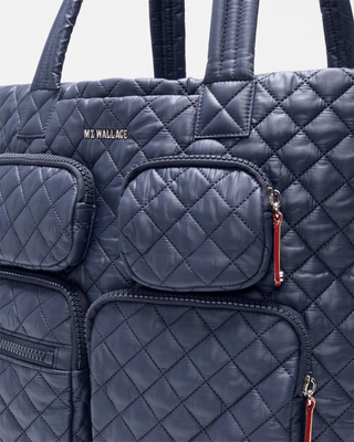 LARGE METRO TRAVEL TOTE III