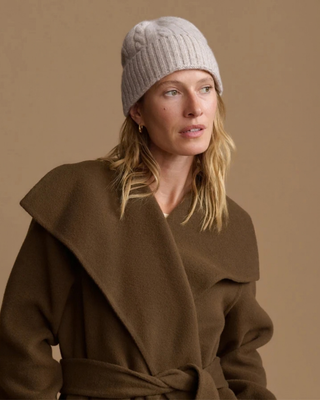CASHMERE CABLE BEANIE