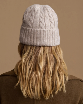 CASHMERE CABLE BEANIE