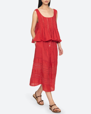 PIPPA SOLID SLEEVELESS TOP
