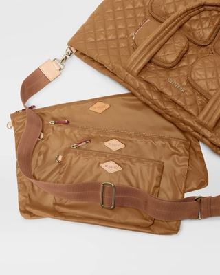LARGE METRO TRAVEL TOTE