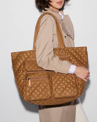 LARGE METRO TRAVEL TOTE