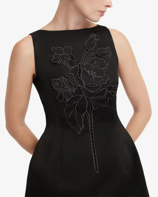 ALI APPLIQUE BOAT NECK MINI DRESS
