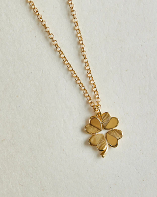 SMALL LUCK AND LOVE CLOVER NECKLACE