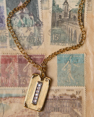 AMOR FATI NECKLACE