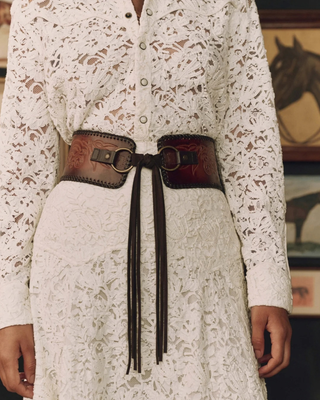 THE TOOLED CORSET BELT