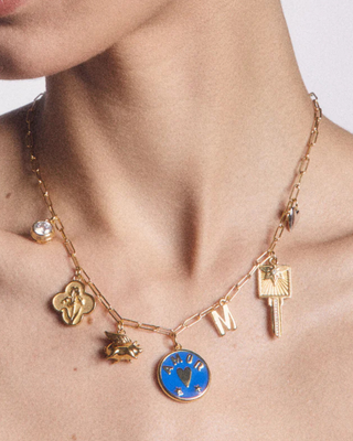 NASHVILLE IRIS CHARM
