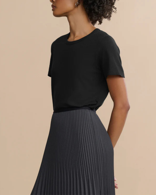 SLIM TEE