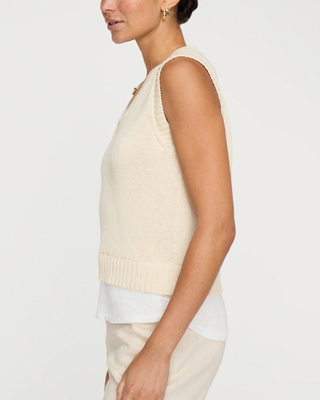 HUGO SLEEVELESS LOOKER