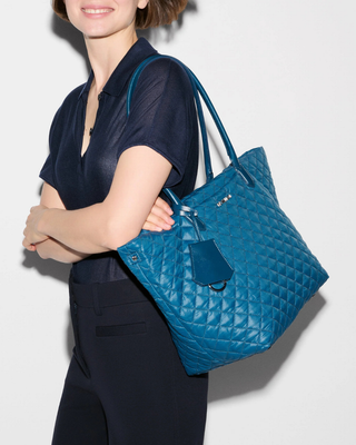 MEDIUM DAILY TOTE