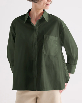 NEWEST EARL TOP