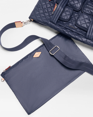 MEDIUM METRO TRAVEL TOTE