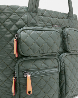 MEDIUM METRO TRAVEL TOTE