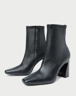CHLOE STRETCH ANKLE BOOT