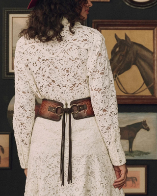 THE TOOLED CORSET BELT
