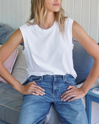 FINN SLEEVELESS TANK