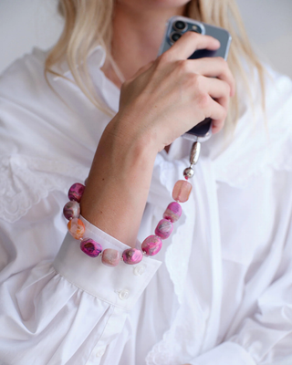 LARGE CUT GEMSTONE WRISTLET