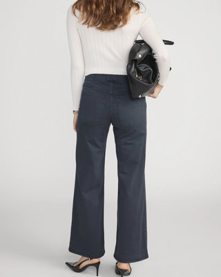 THE MODERN POCKET PANT