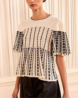 AVELINA KNIT CAPE TOP