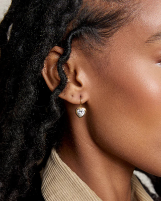 BEZEL HEART EARRINGS