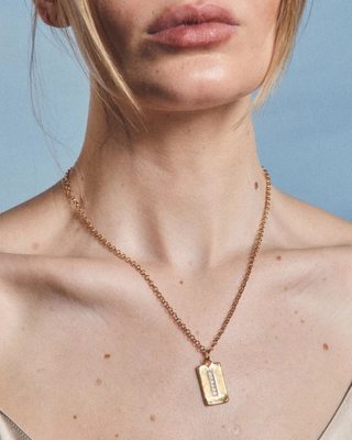 AMOR FATI NECKLACE