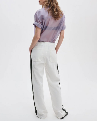 FEATHERWEIGHT PULL-ON TRACK PANT