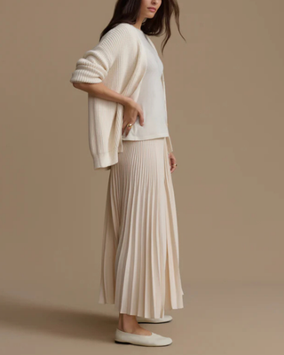 PLEATED SKIRT