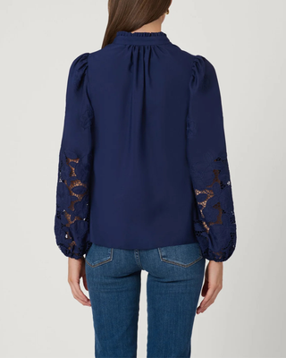 INGRID TOP
